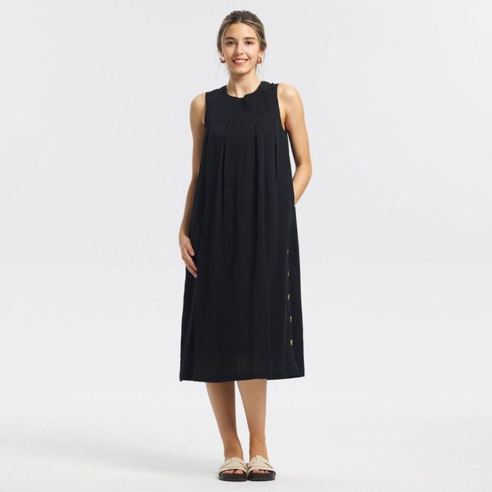 Women's Pleated-Front Side-Button Dress - Universal Thread Black XS